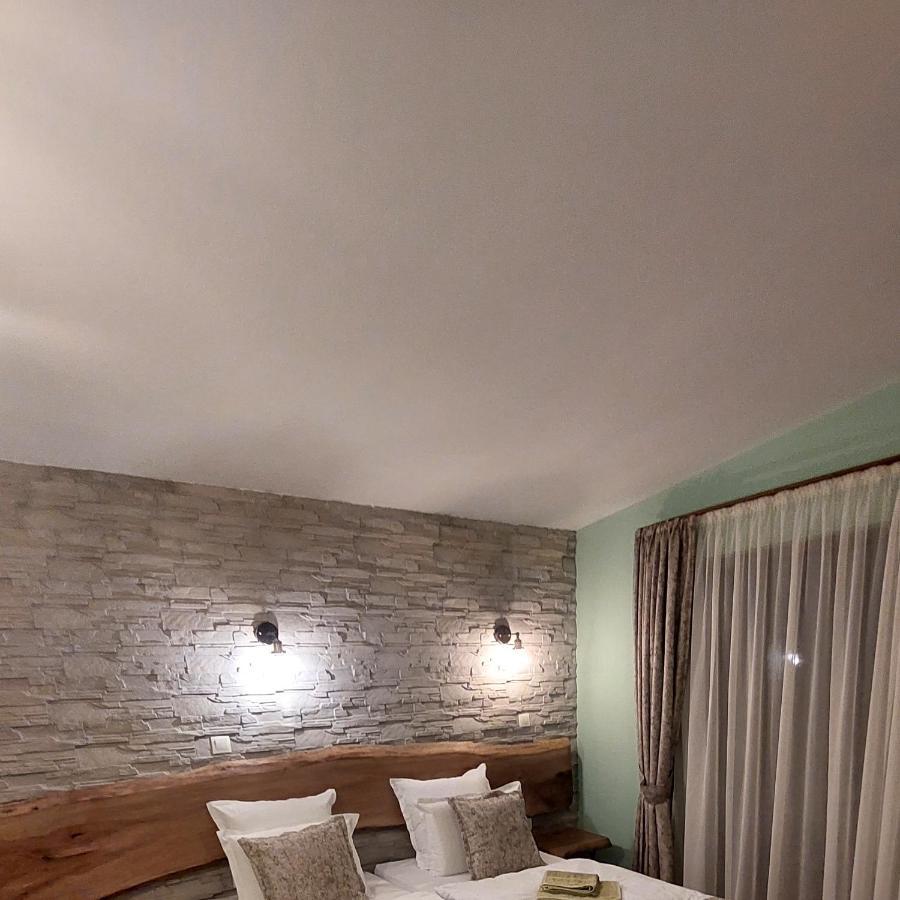 Къща За Гости Радост Guest House Radost Ράζλογκ Εξωτερικό φωτογραφία